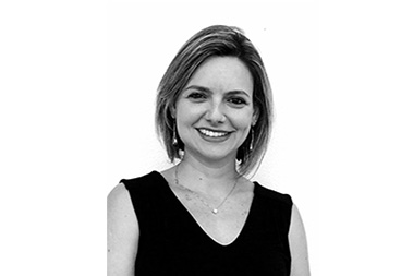 Profa. Dra. Vanessa Olzon Zambelli