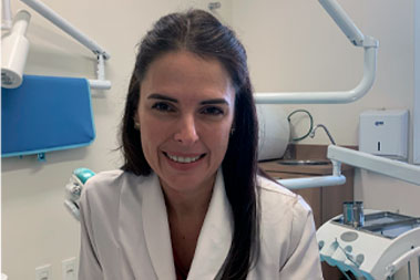 Profa. Dra. Caroline Morini Calil