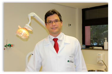 Prof. Dr. Fabio de Abreu Alves